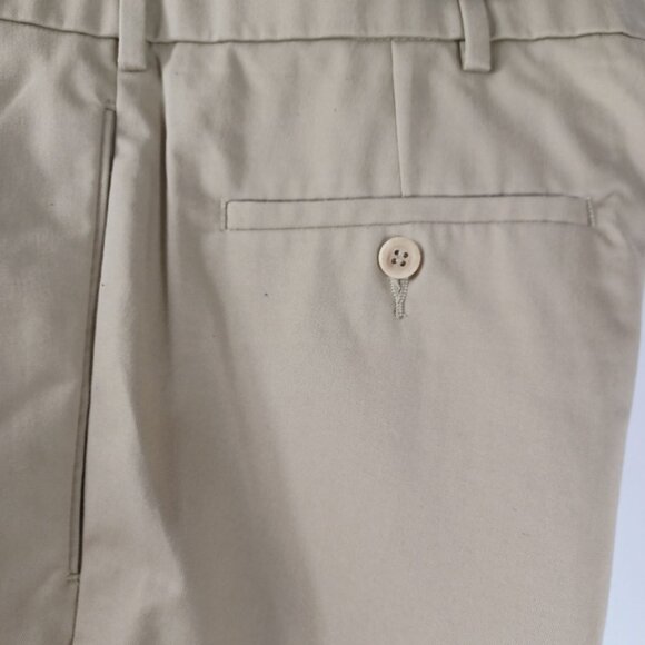 Dockers Casual Relaxed Fit Pleated Preppy Office Pants Men 40x30 Khaki Slacks - Picture 4 of 6